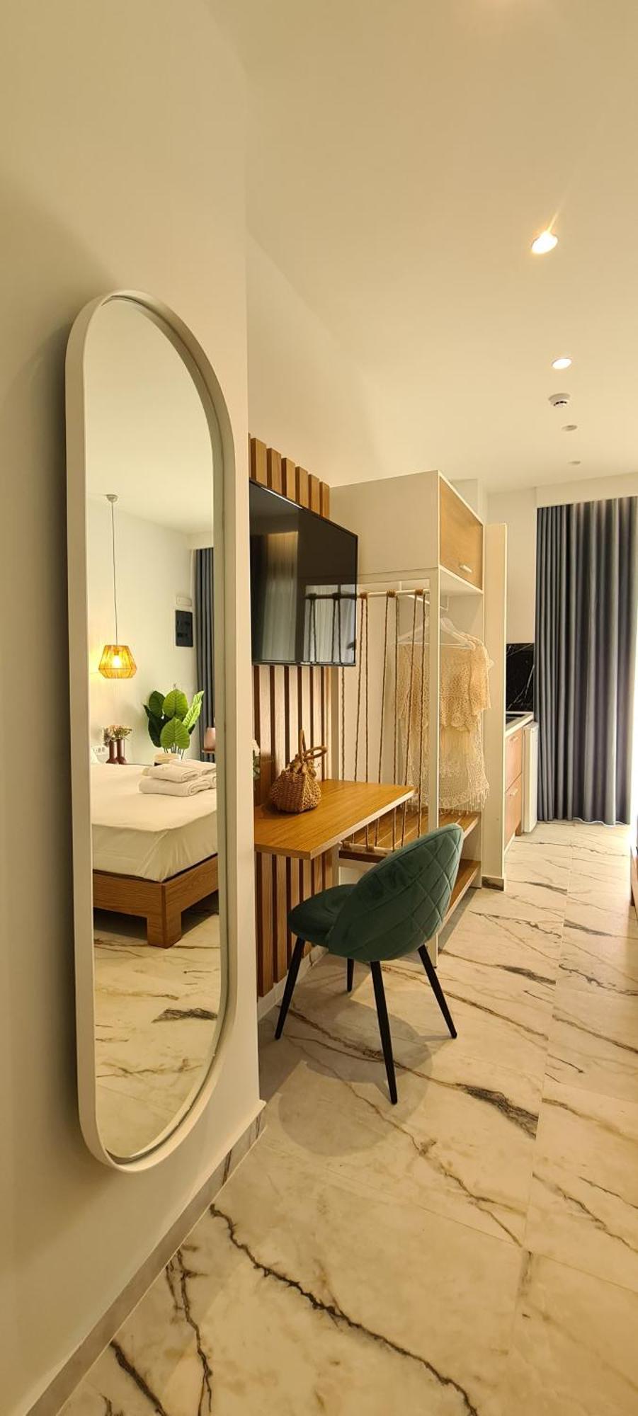 Costa Anastasia_Sea View Suites Vrasná Oda fotoğraf