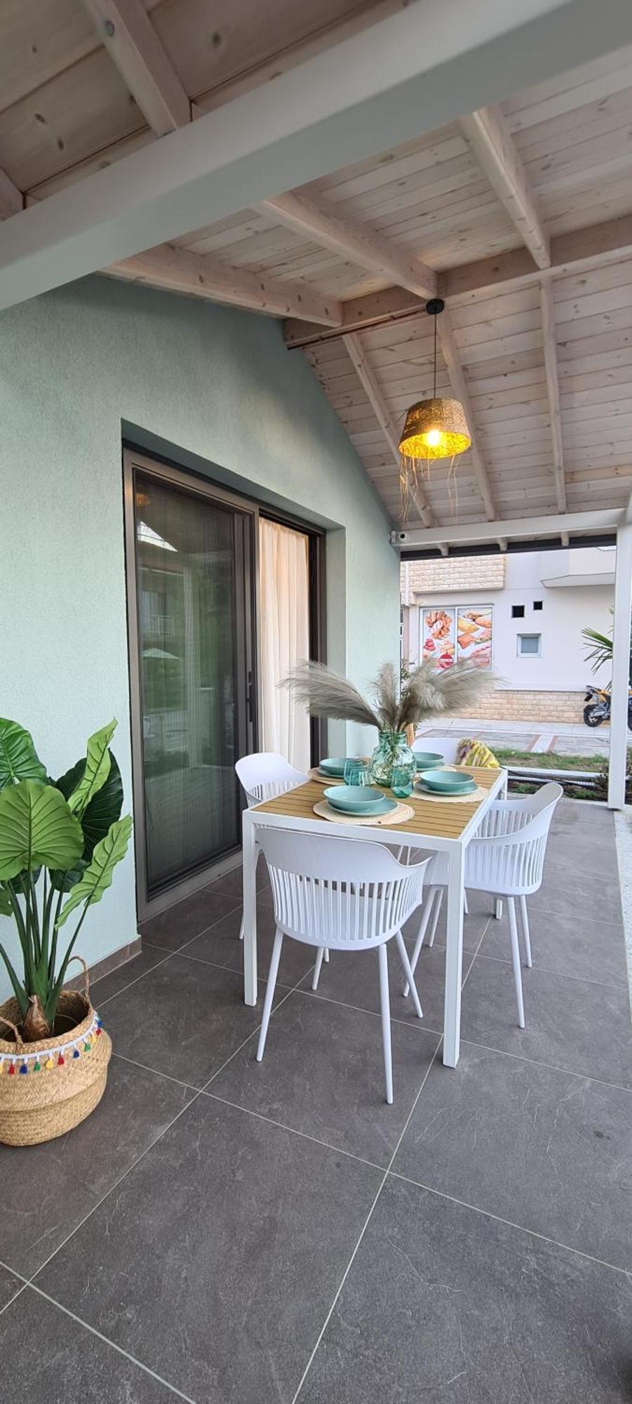 Costa Anastasia_Sea View Suites Vrasná Oda fotoğraf